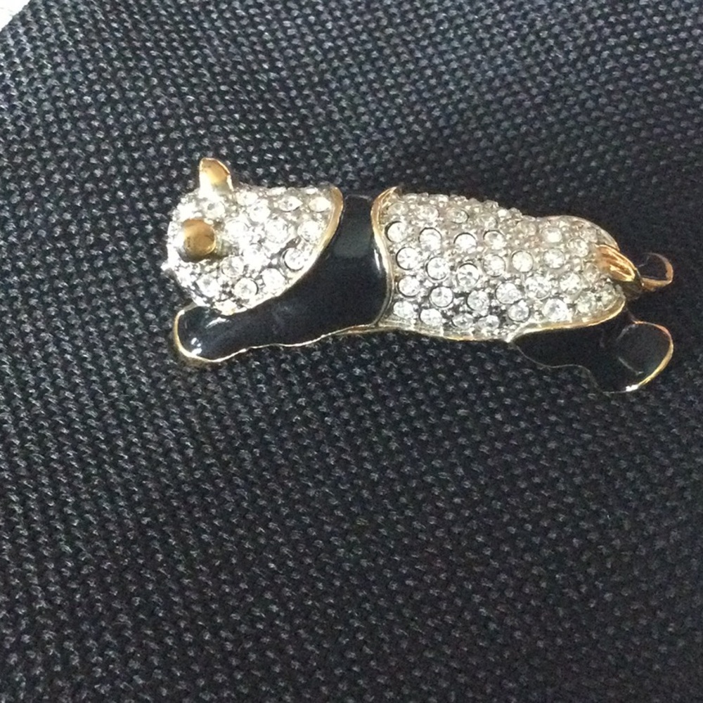 Panda Pin - Picture 4 of 7